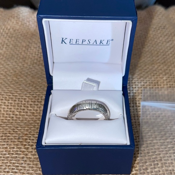 Jewelry - 🌺 STERLING SILVER VINTAGE BRIGHTON LOVELY 925 BAND RING. SIZE 6.5. 🌺